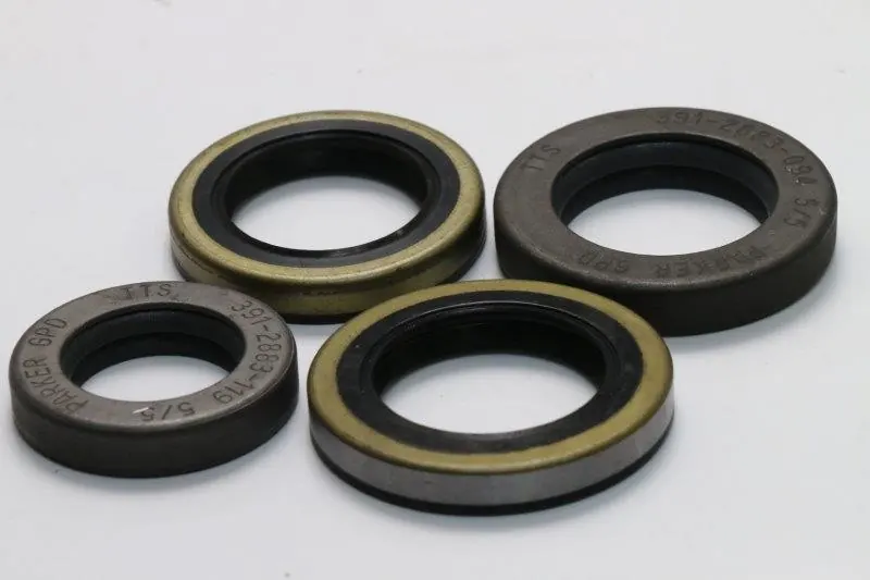 3912883103 Retén para bomba C102-P50-P350 sencillo